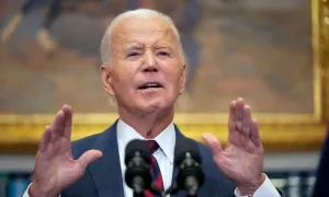 Ông Biden có thể ban loạt lệnh ân xá đề phòng